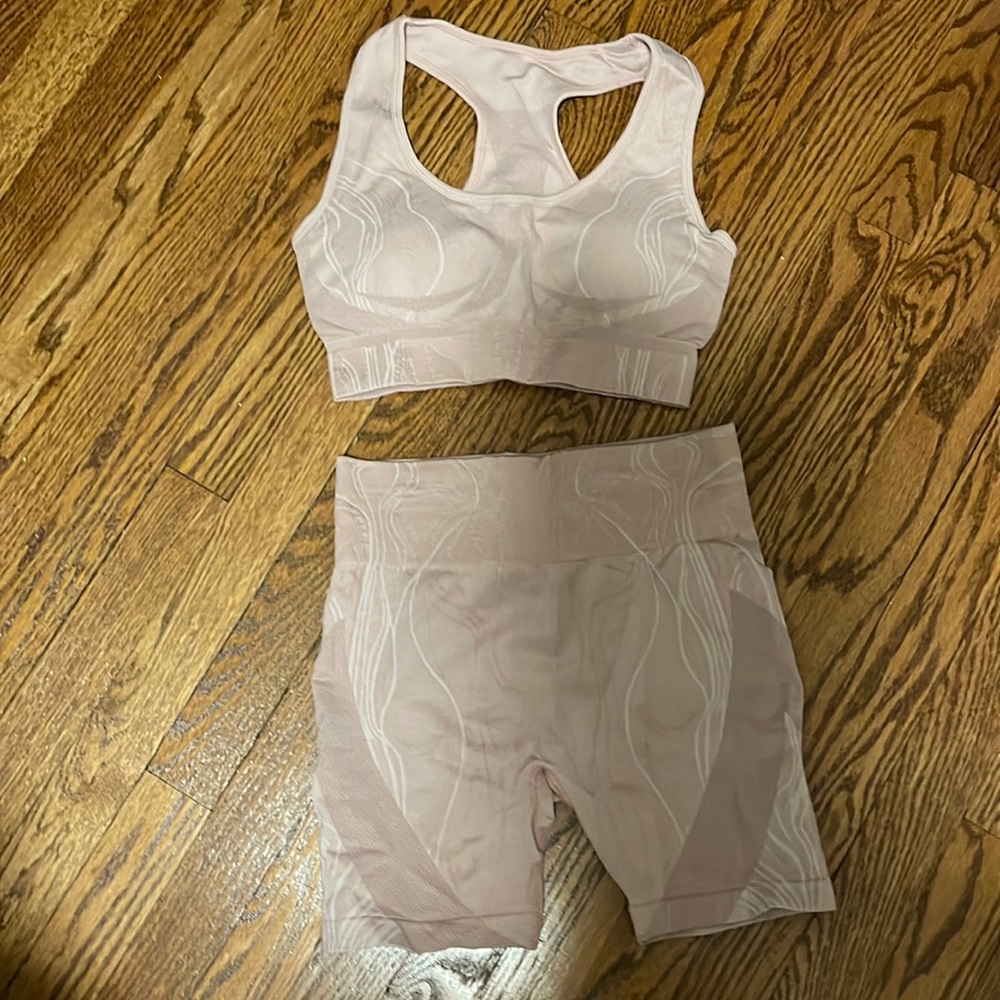 Gym set biker shorts